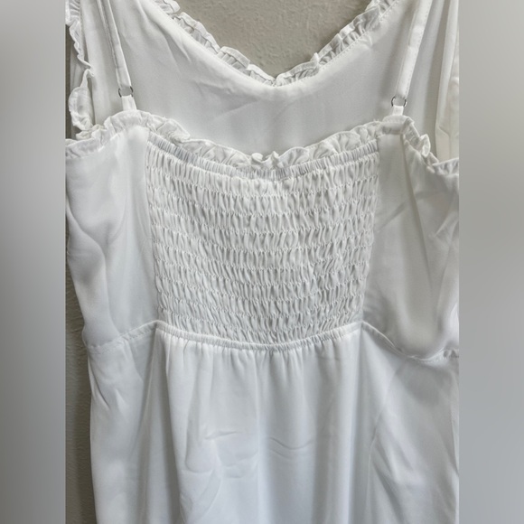 Revolve Superdown Charlee Frill Cami Dress In White Size Medium Smocked Bride - Picture 7 of 10